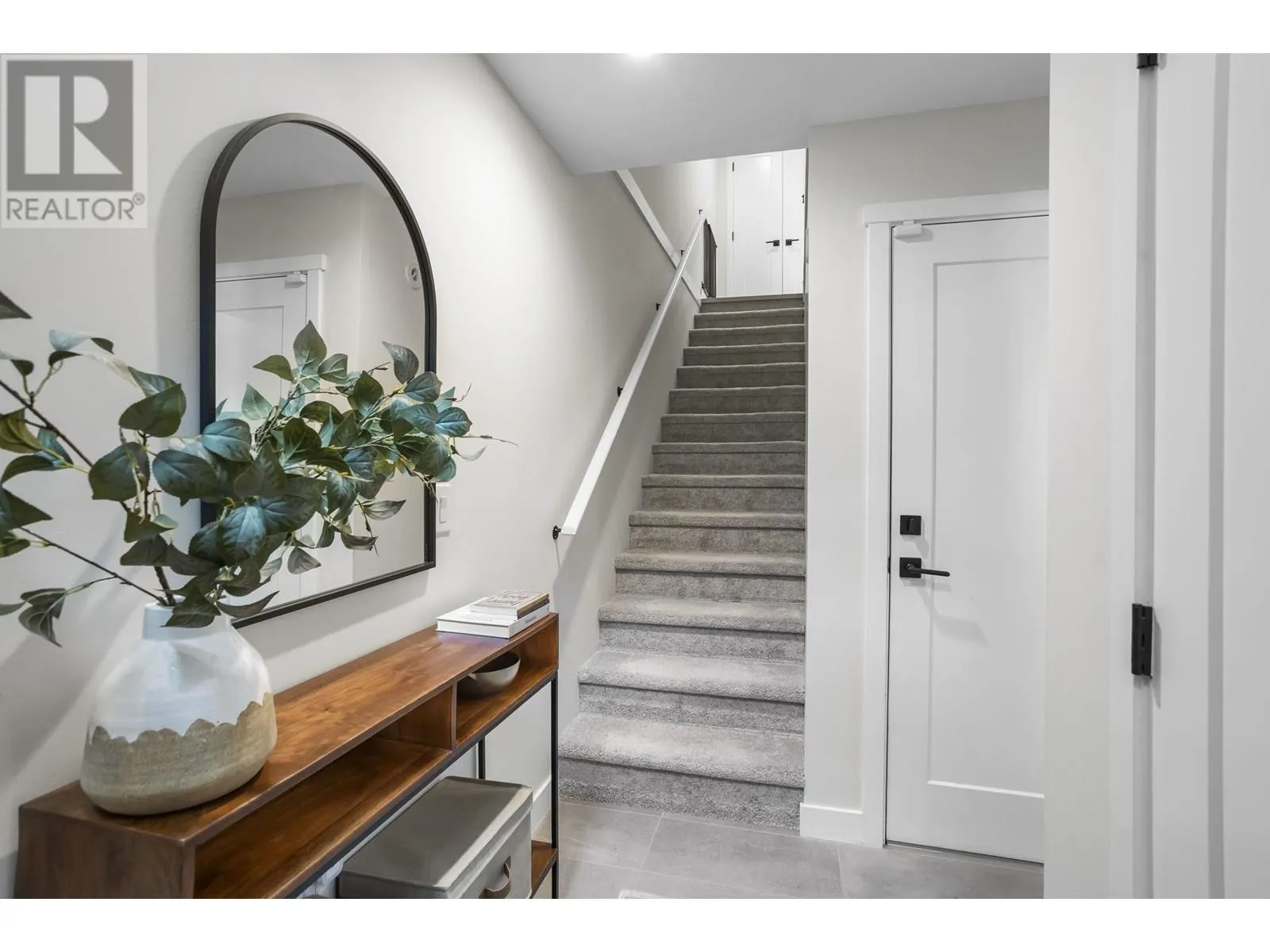 1 50 SEAVIEW DRIVE