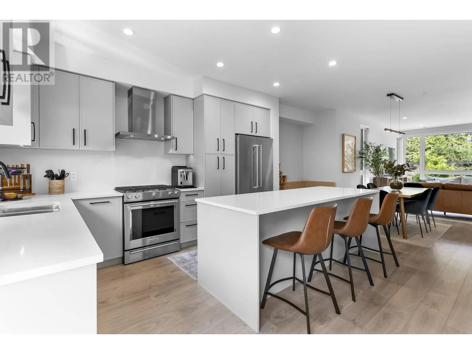 1 50 SEAVIEW DRIVE