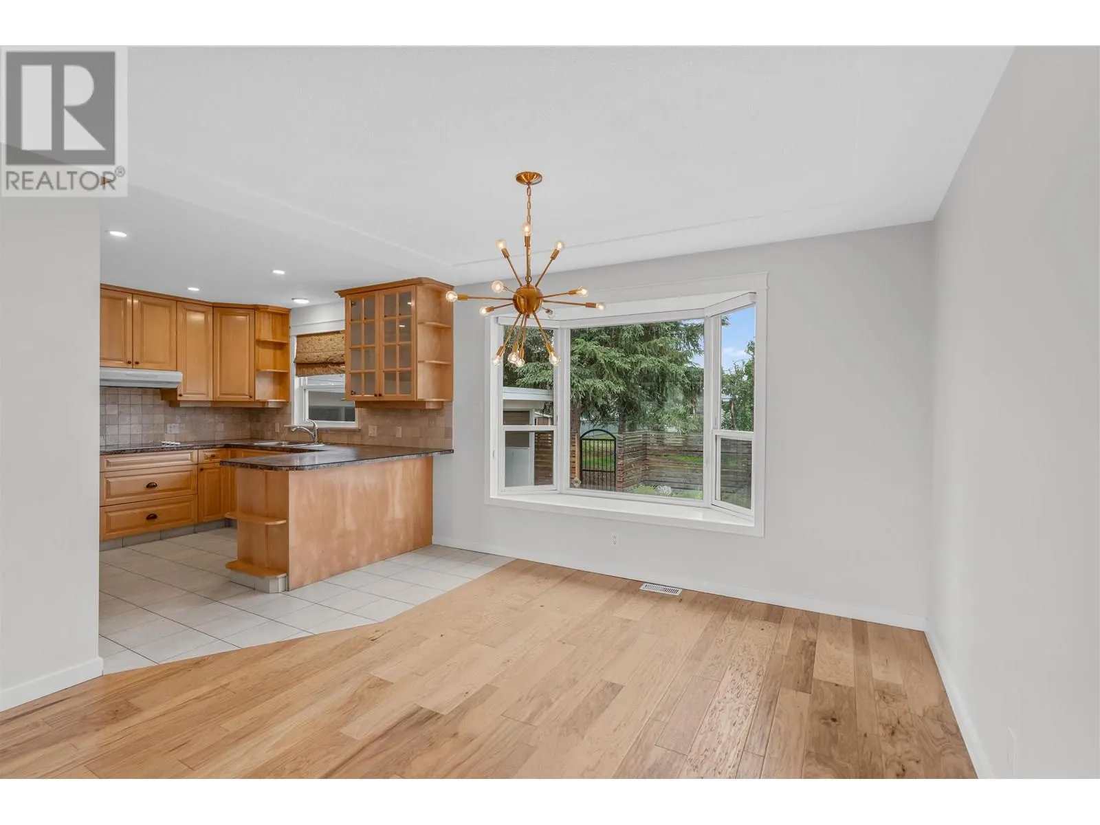 208 RILEY DRIVE