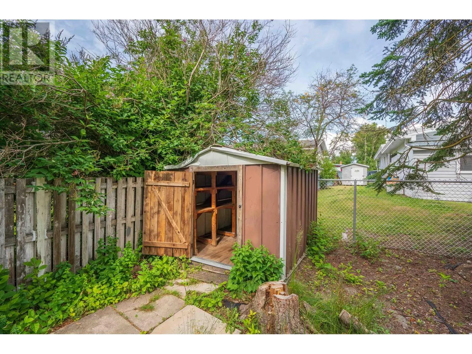 208 RILEY DRIVE