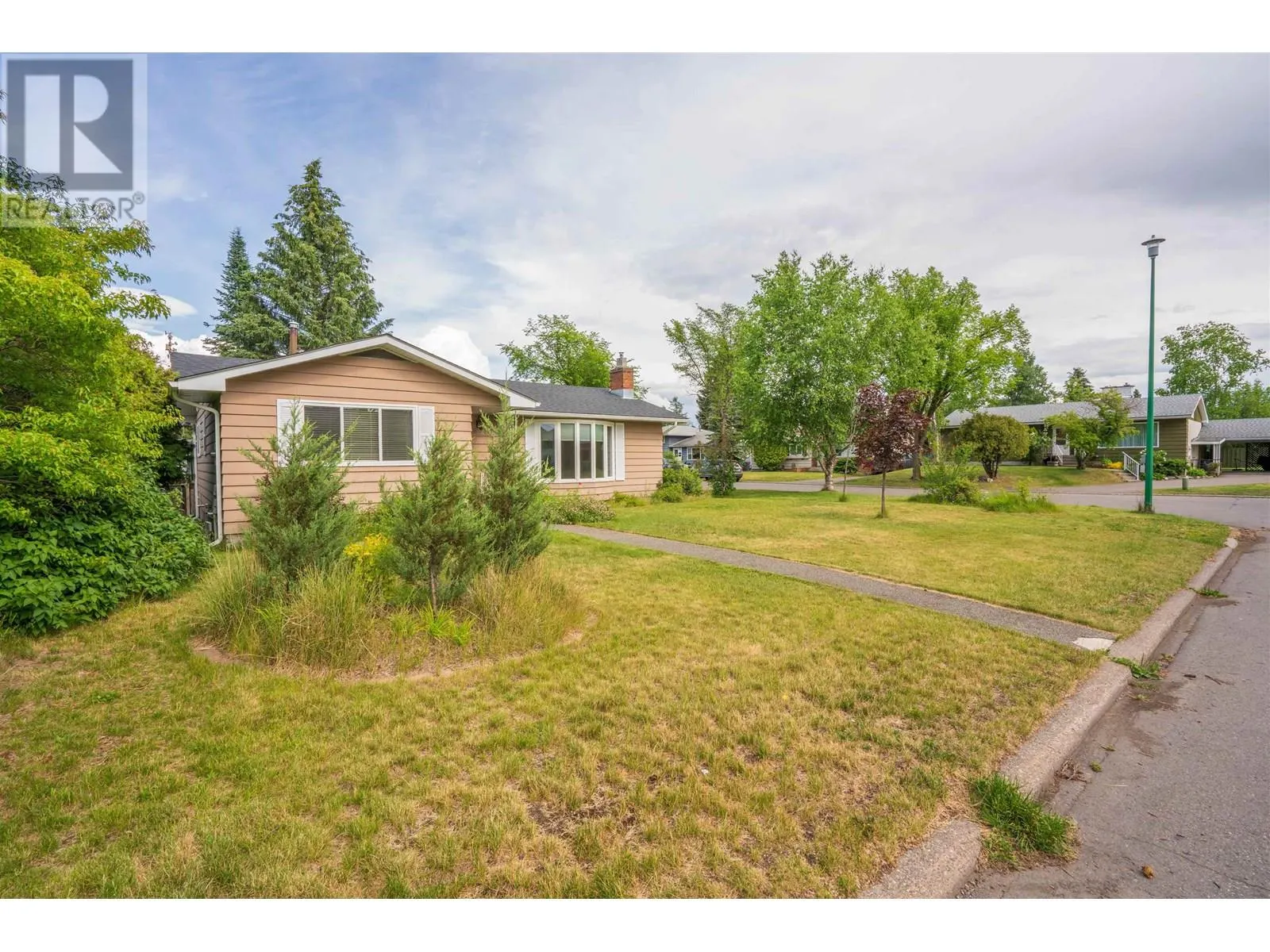 208 RILEY DRIVE