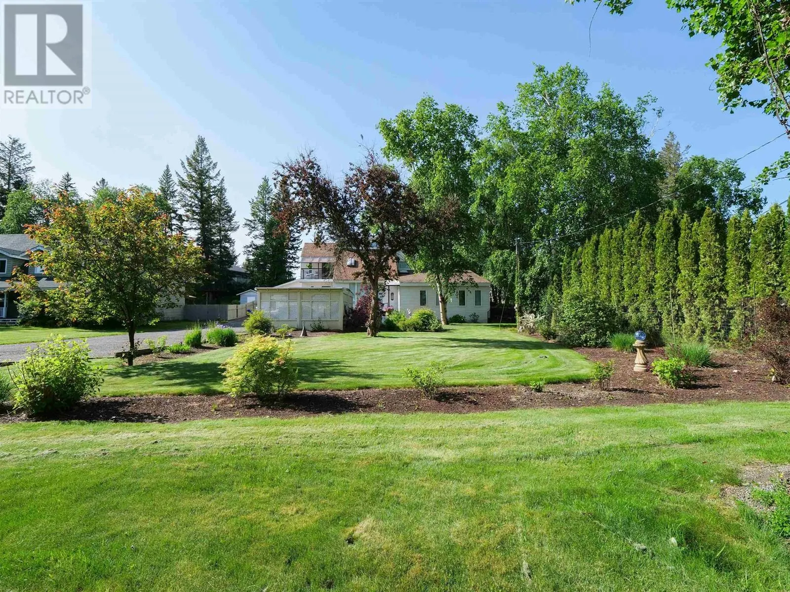 1750 BEACH CRESCENT