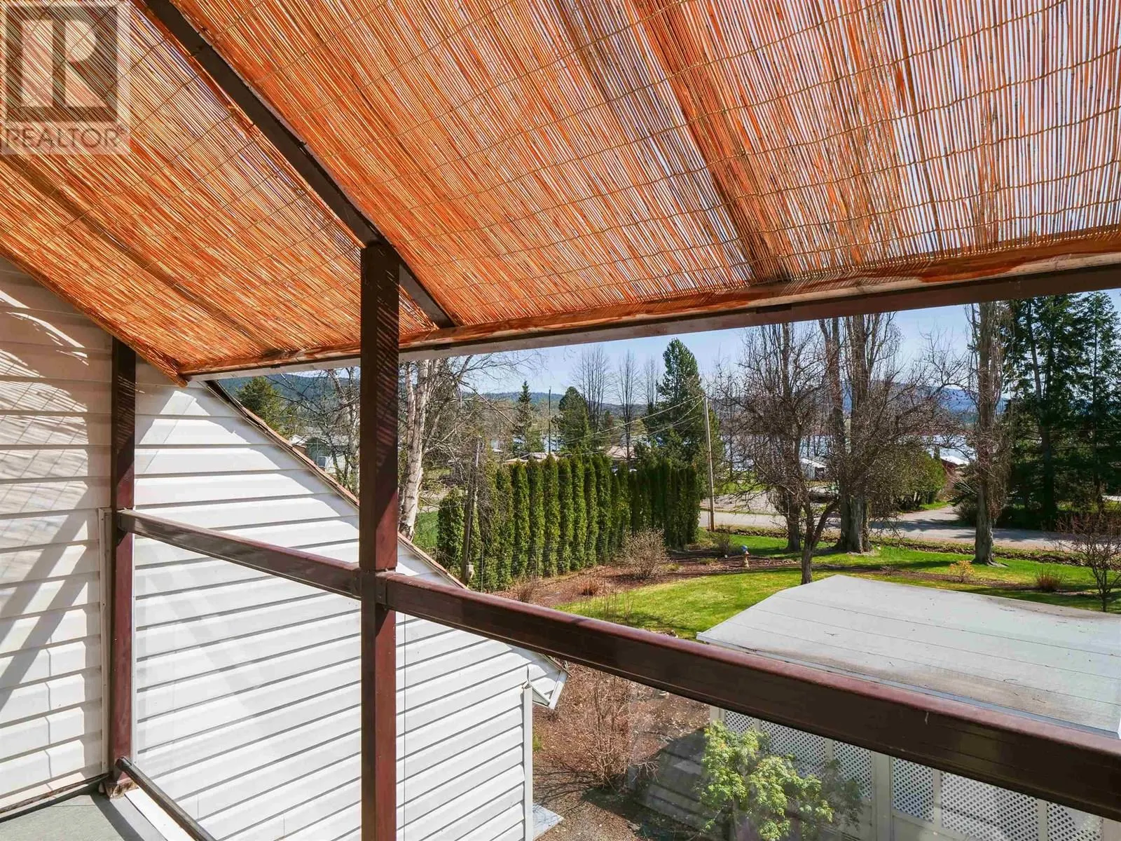 1750 BEACH CRESCENT