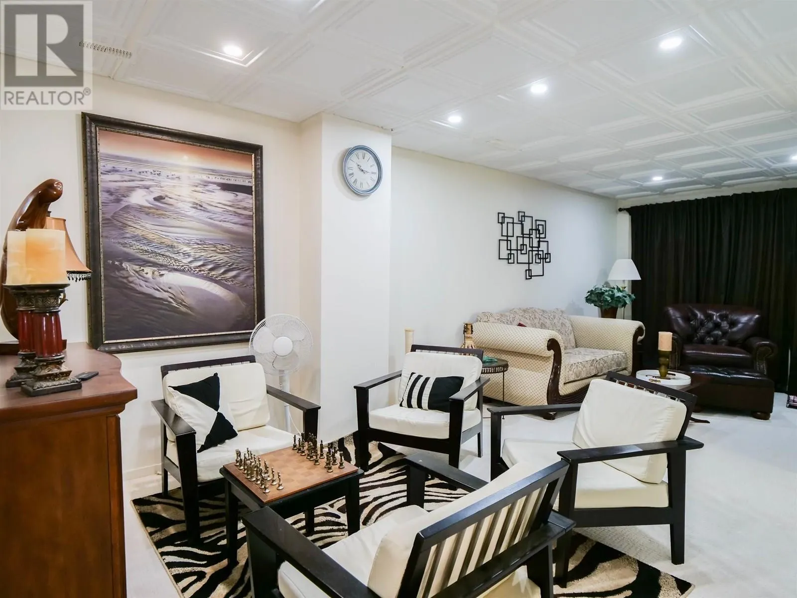 1750 BEACH CRESCENT