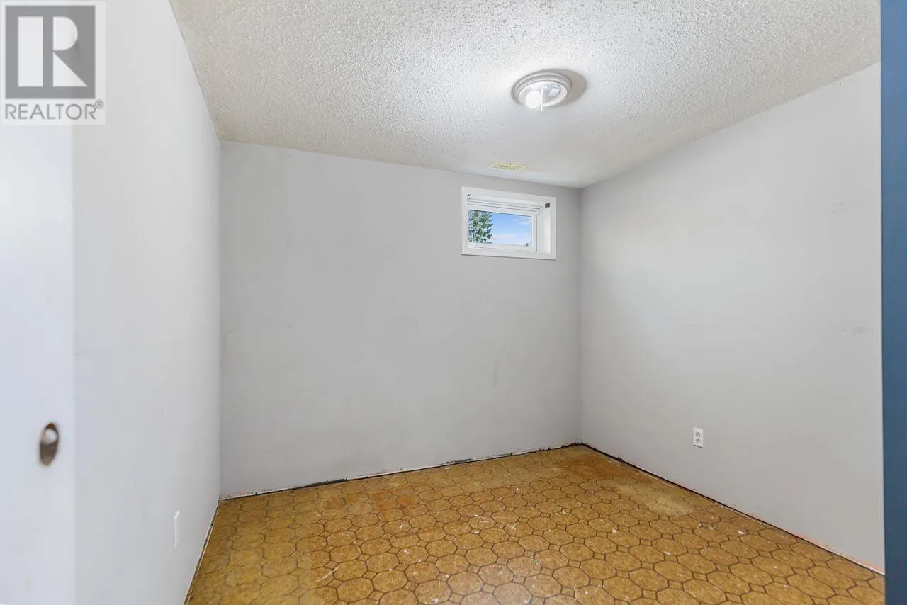 1758 REBMAN CRESCENT