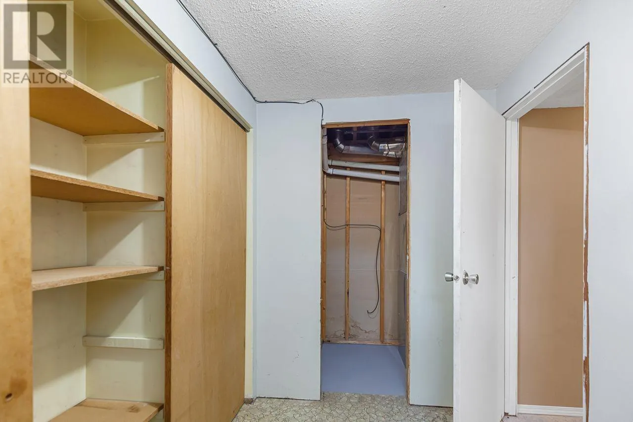 1758 REBMAN CRESCENT