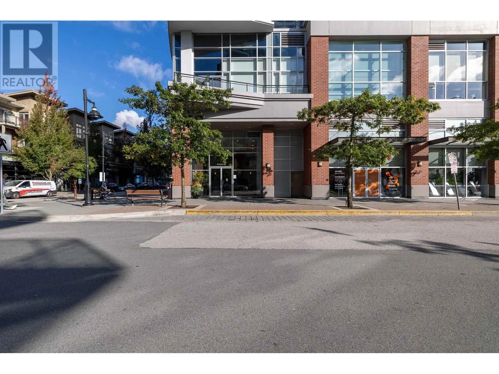 2602 400 CAPILANO ROAD