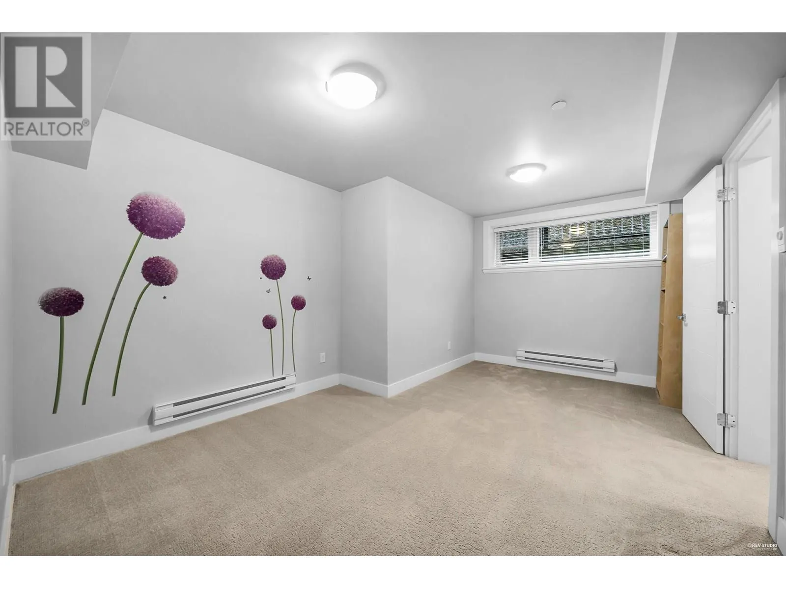 3 651 W 14TH STREET