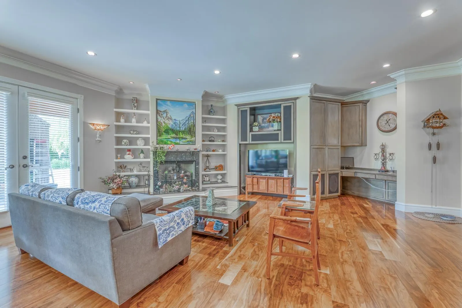 2313 CHANTRELL PARK DRIVE