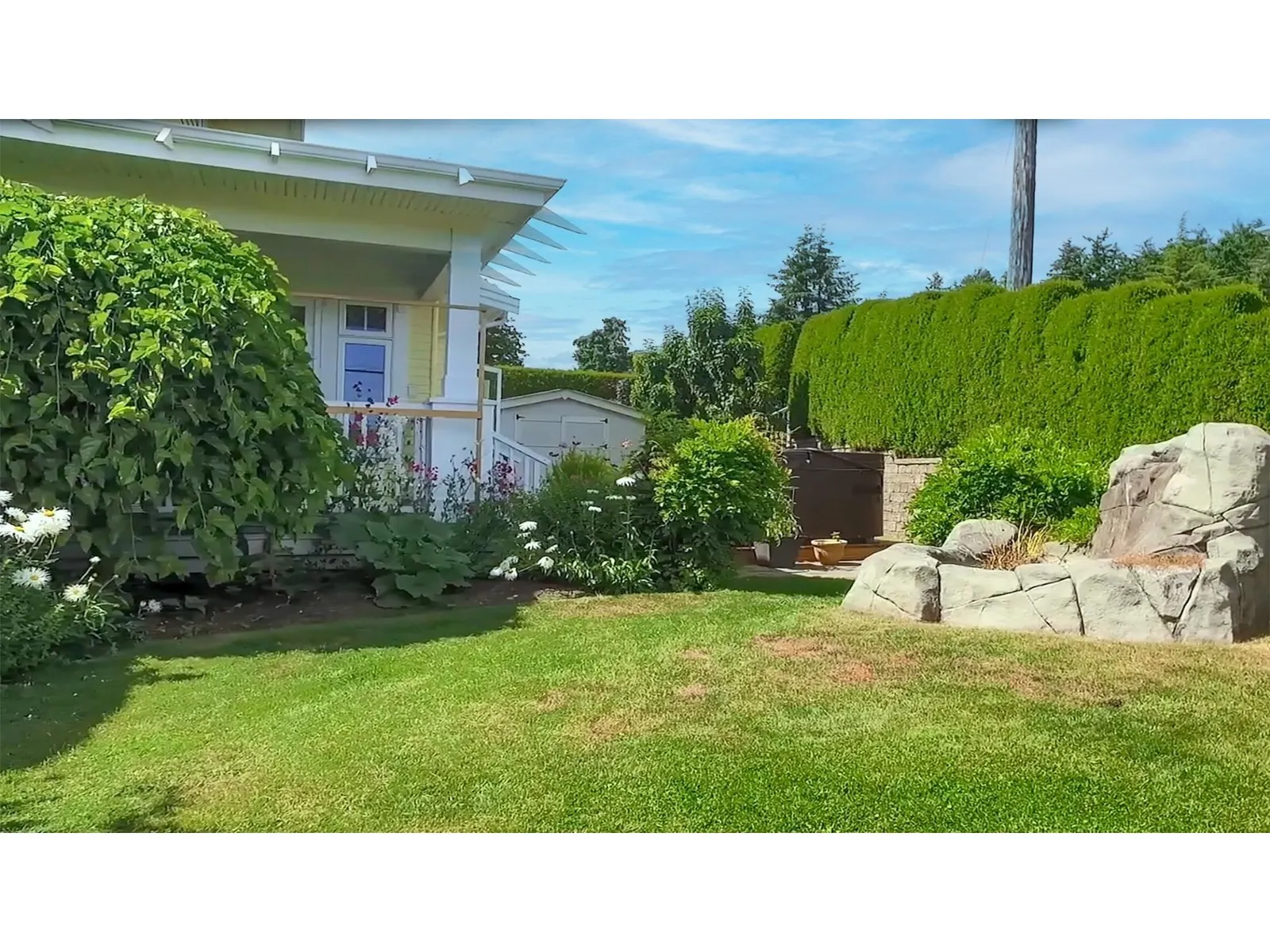 1121 CYPRESS STREET