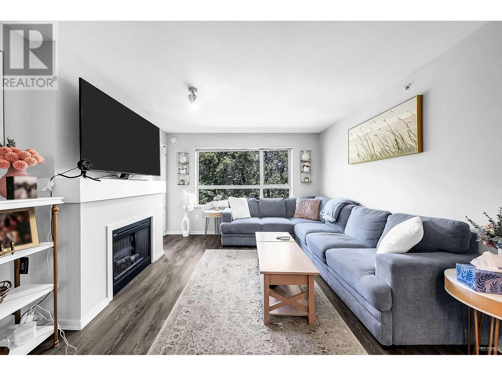 422 700 KLAHANIE DRIVE