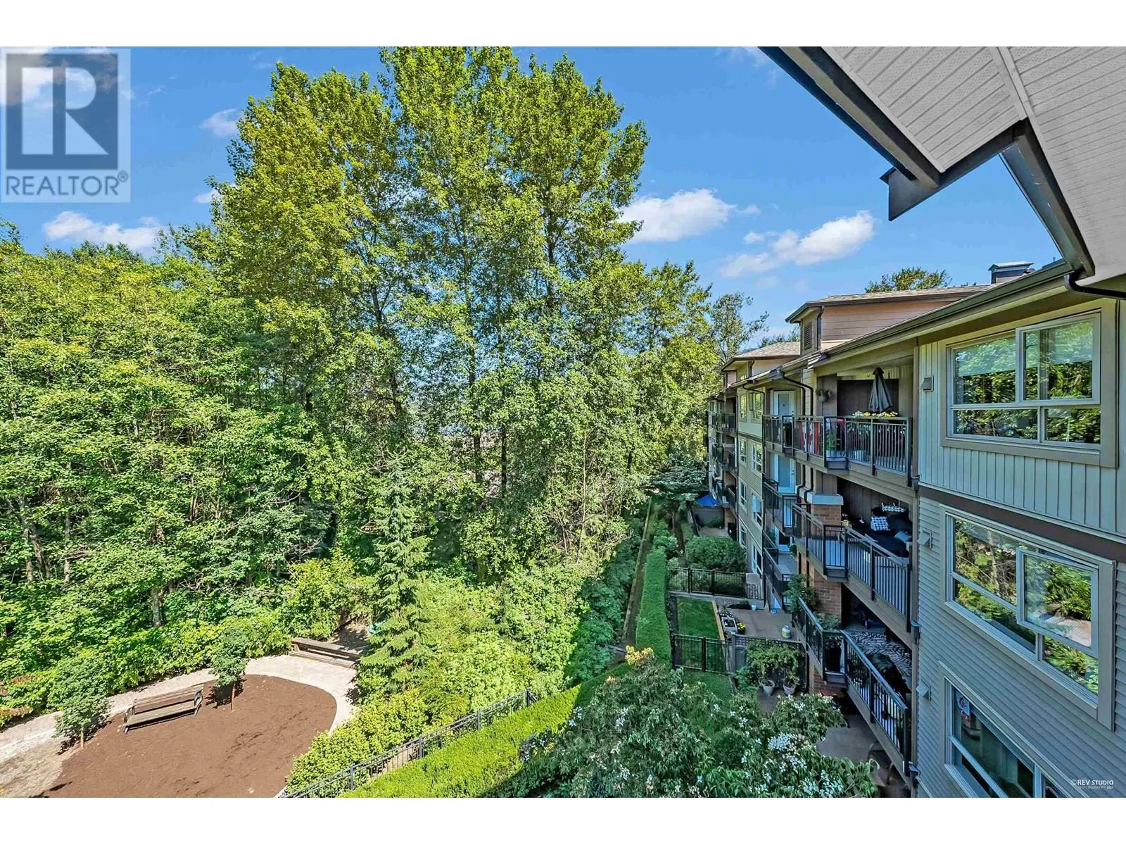 422 700 KLAHANIE DRIVE