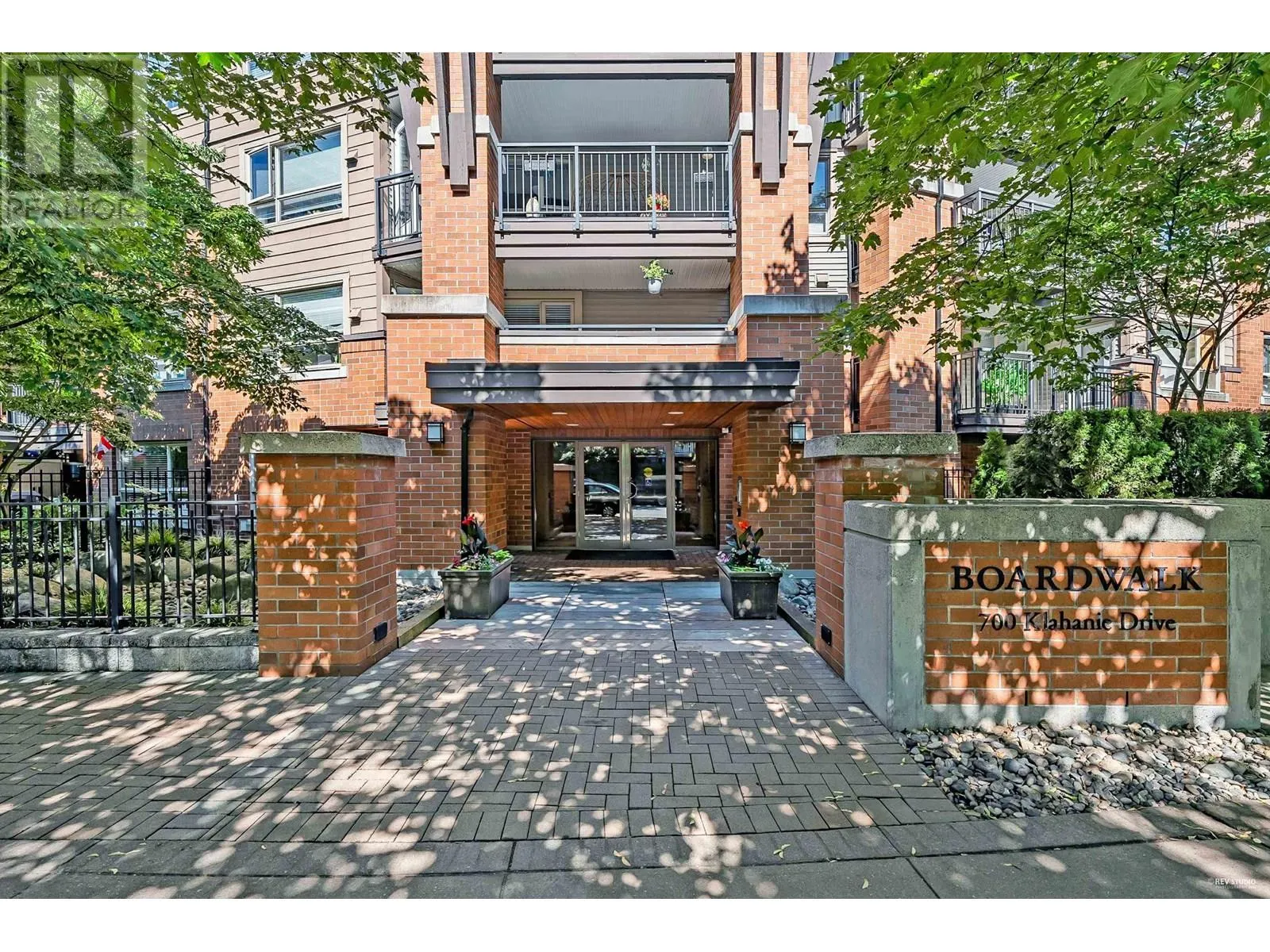 422 700 KLAHANIE DRIVE