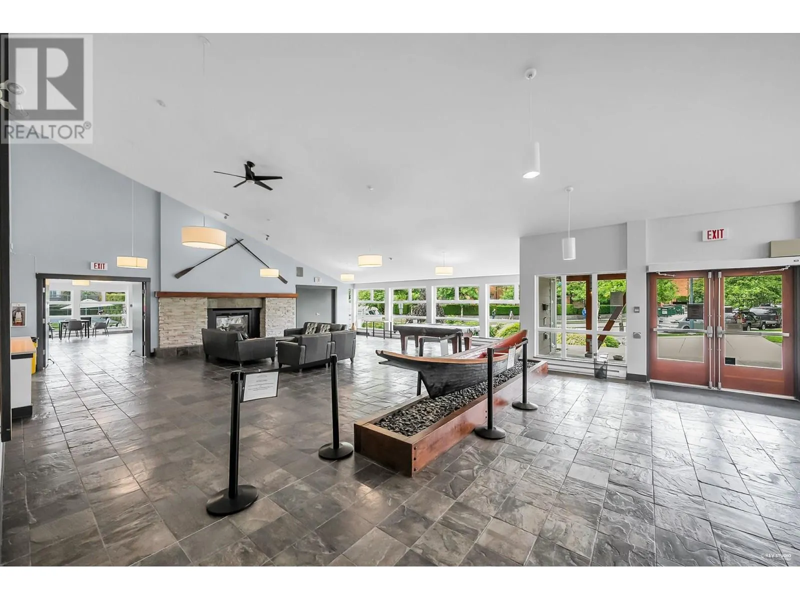 422 700 KLAHANIE DRIVE