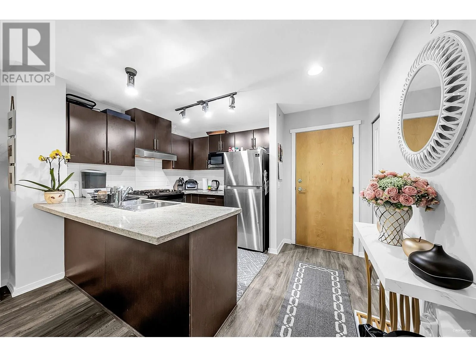 422 700 KLAHANIE DRIVE