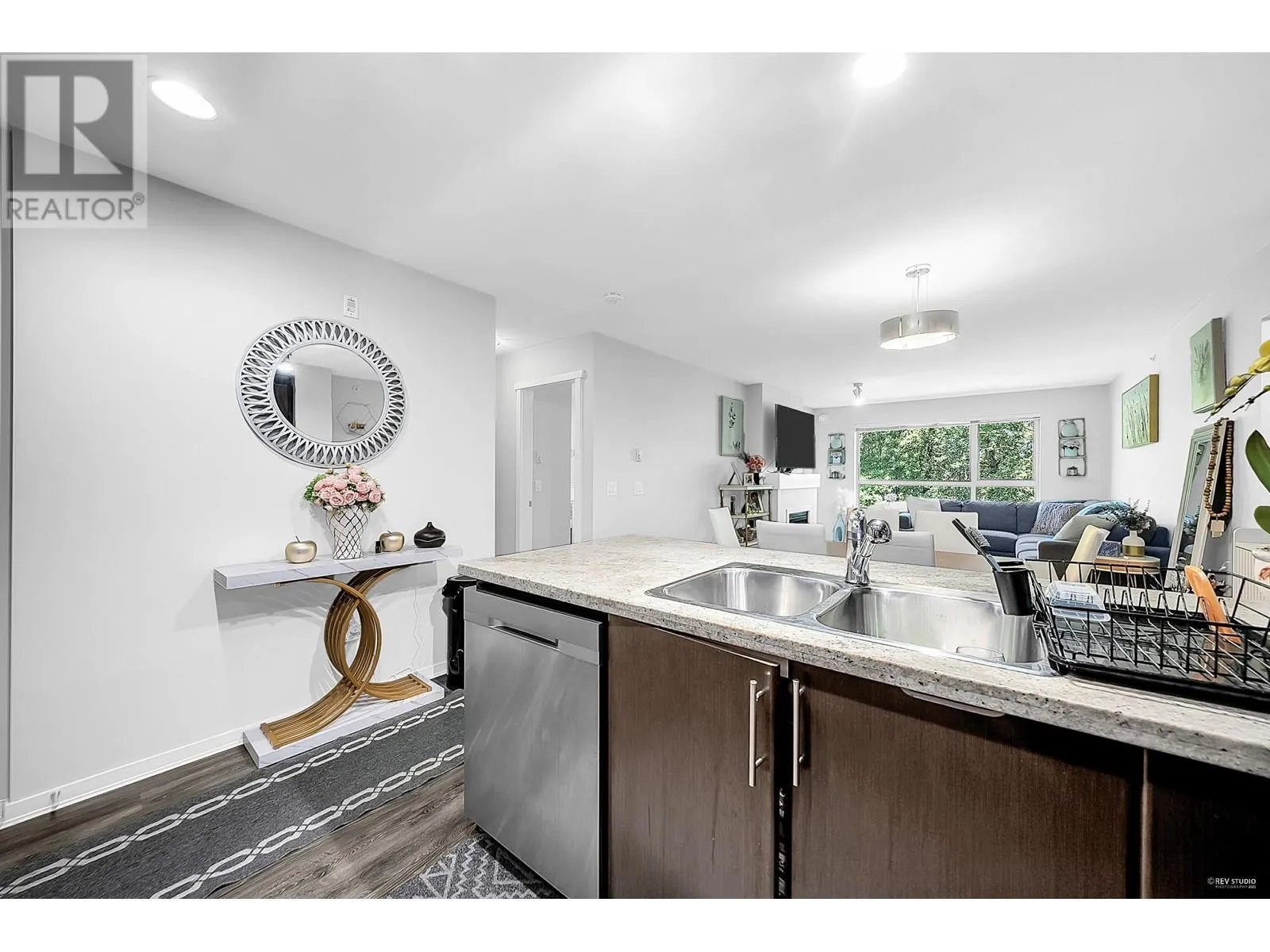 422 700 KLAHANIE DRIVE