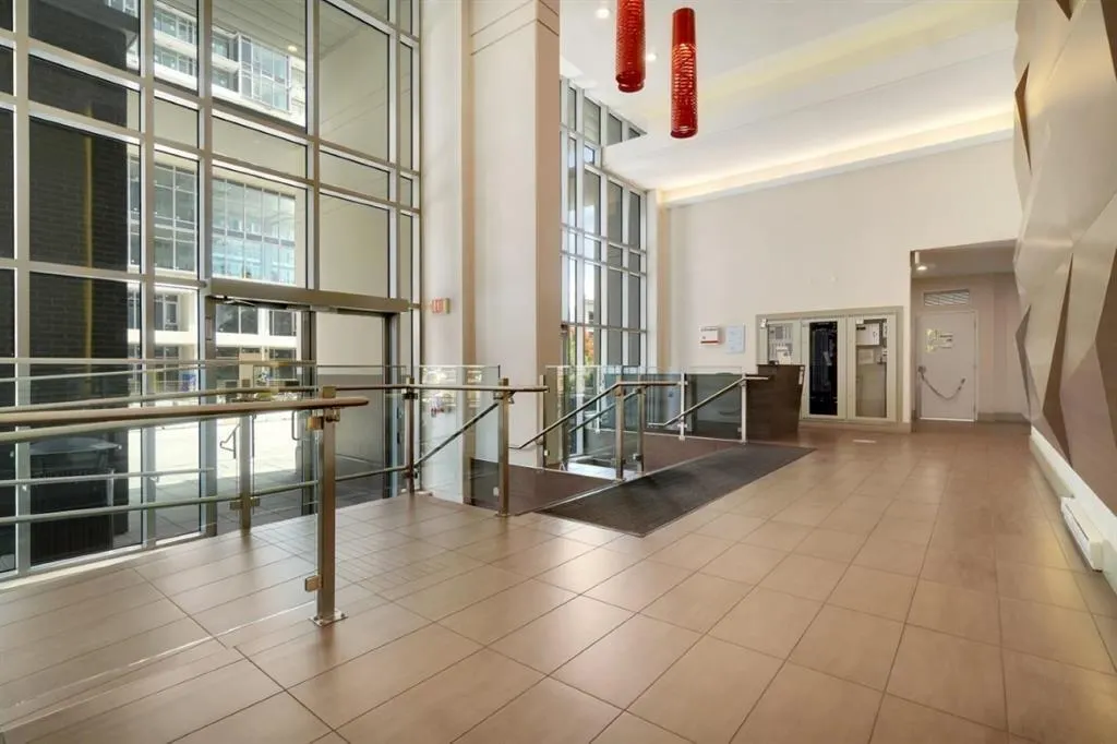 3103 13325 102A AVENUE