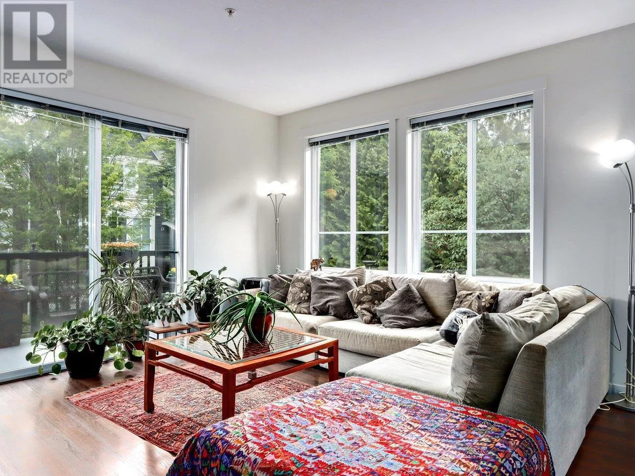 95 2418 AVON PLACE