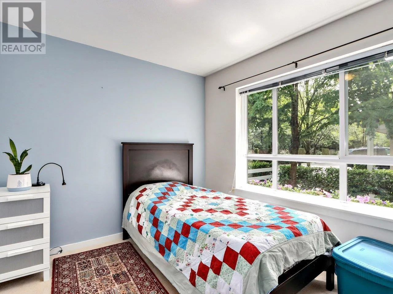 95 2418 AVON PLACE