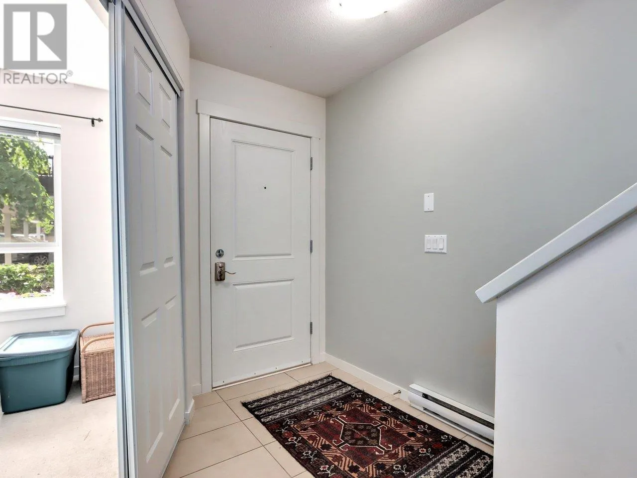95 2418 AVON PLACE