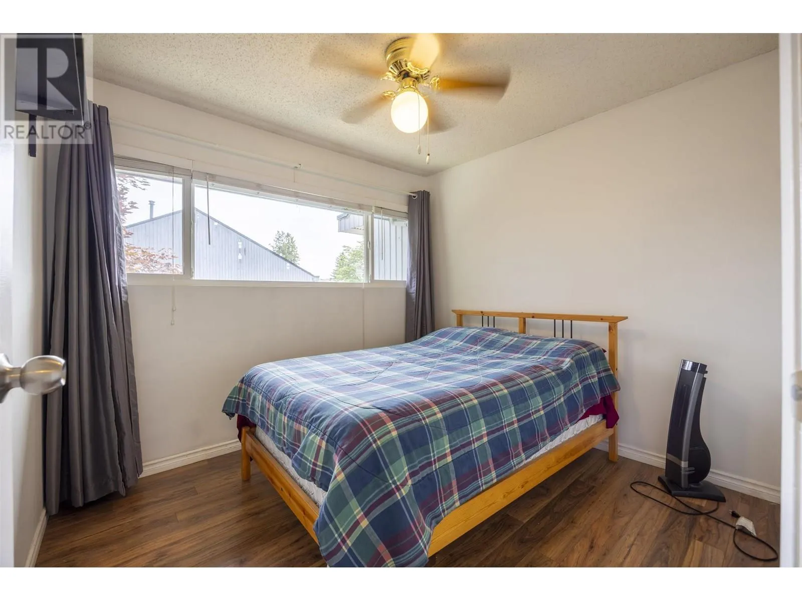 2 19022 119B AVENUE