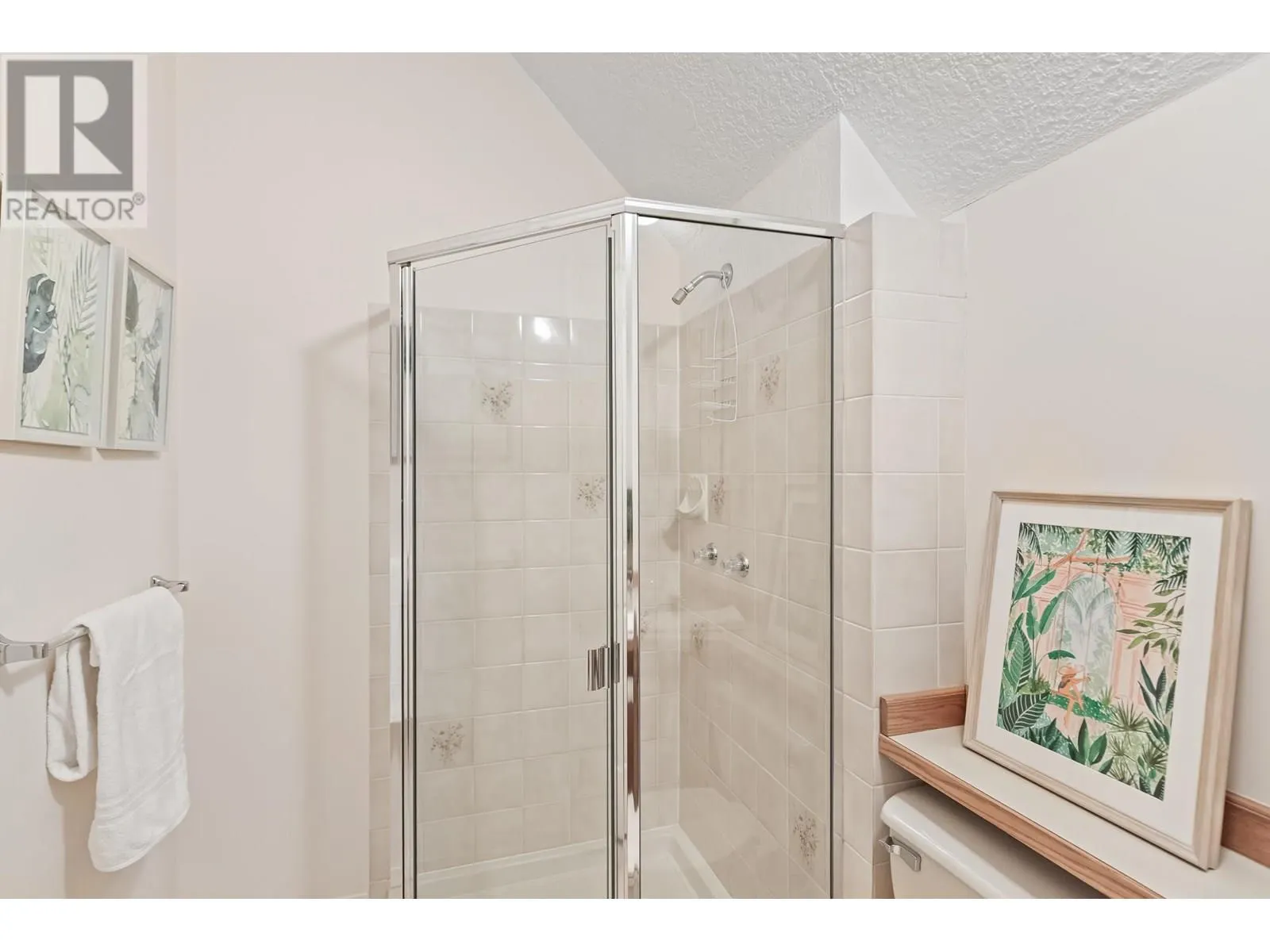 12235 CYPRESS COURT