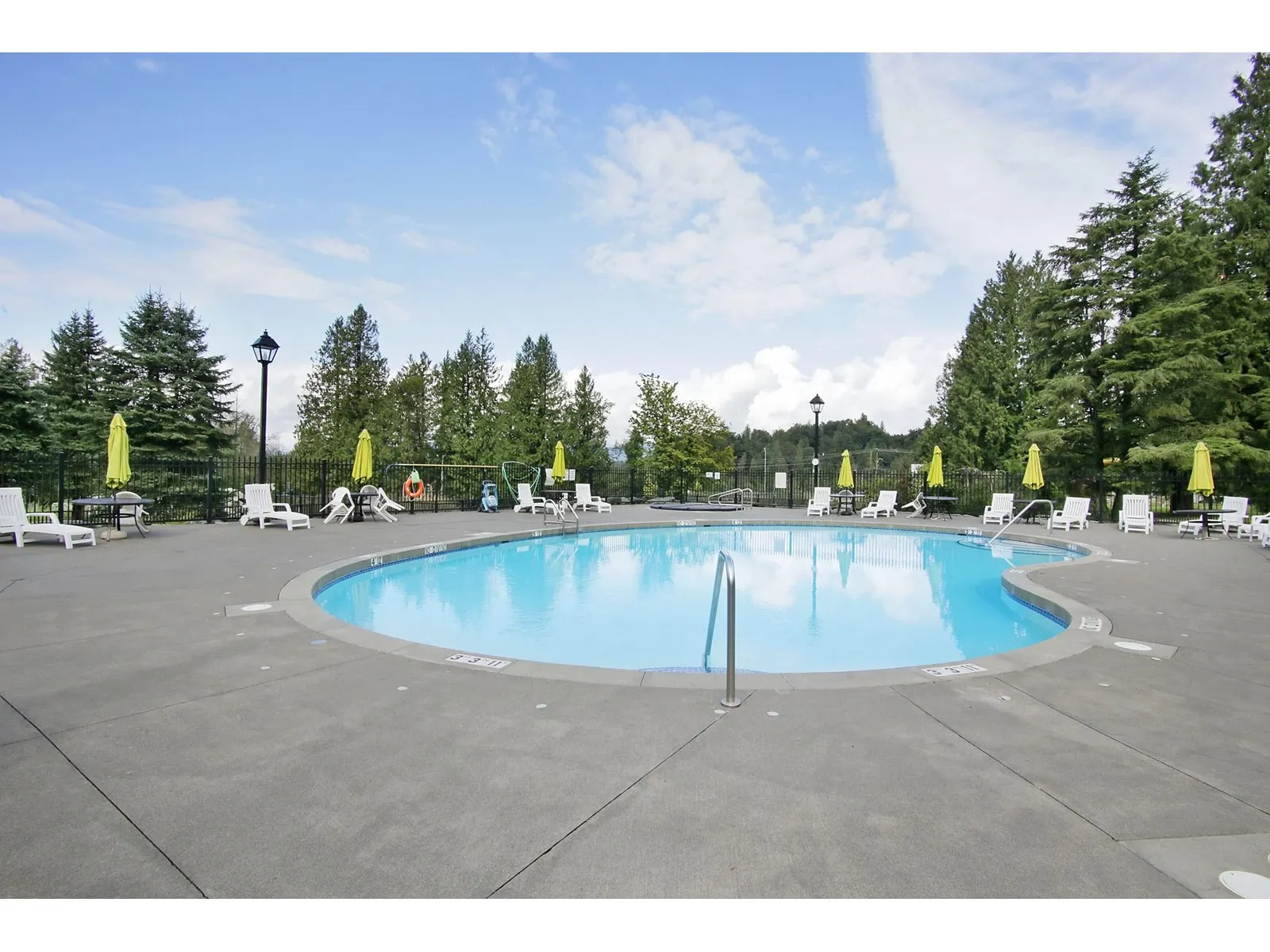 88 53480 BRIDAL FALLS ROAD|Bridal Falls