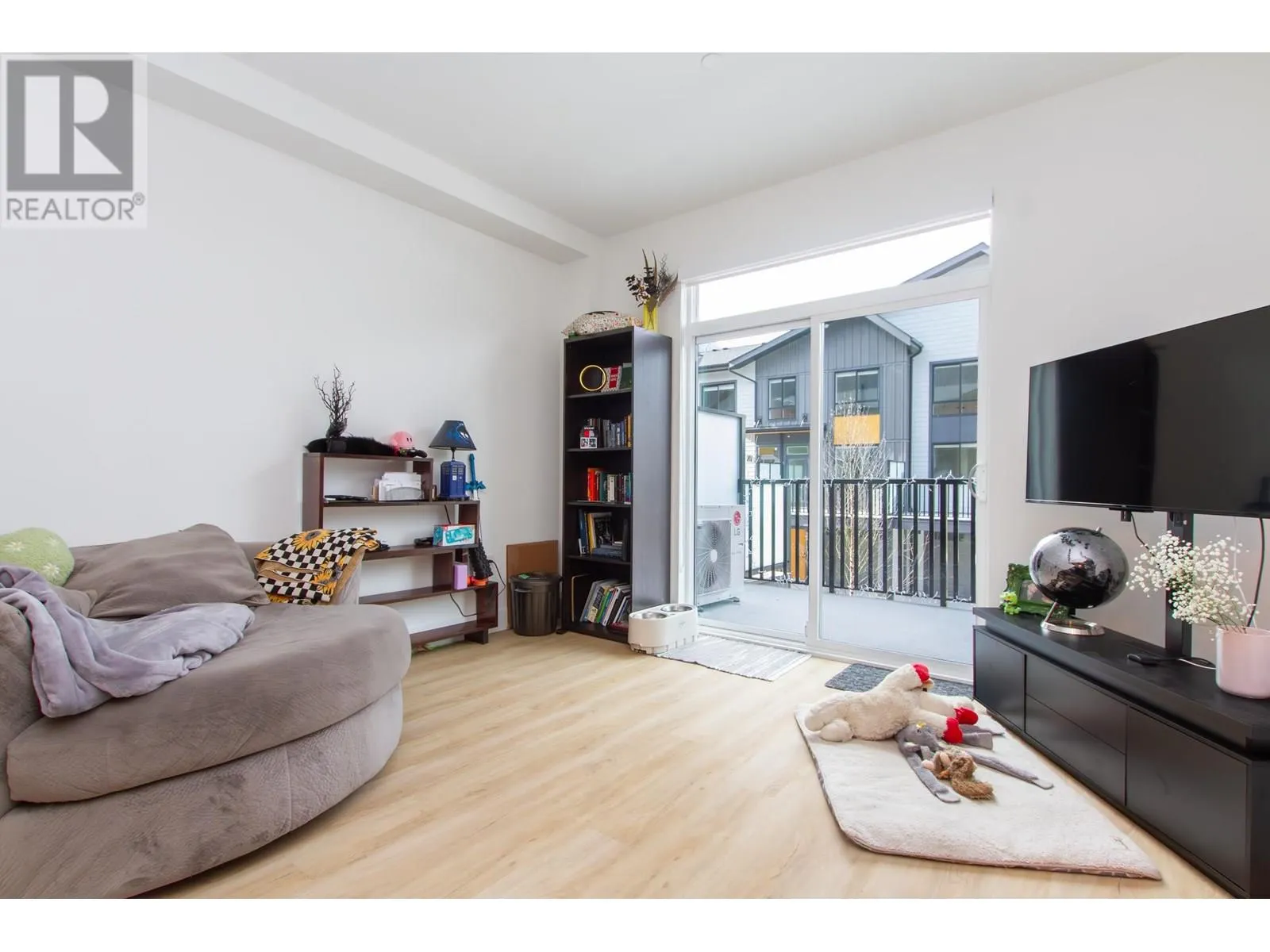 38070 HELM WAY