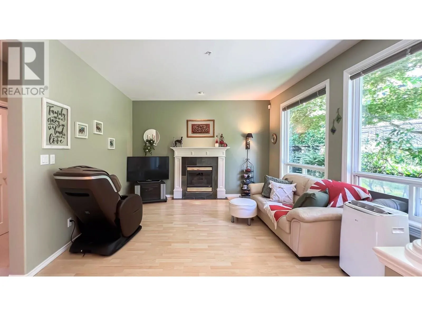 86 678 CITADEL DRIVE
