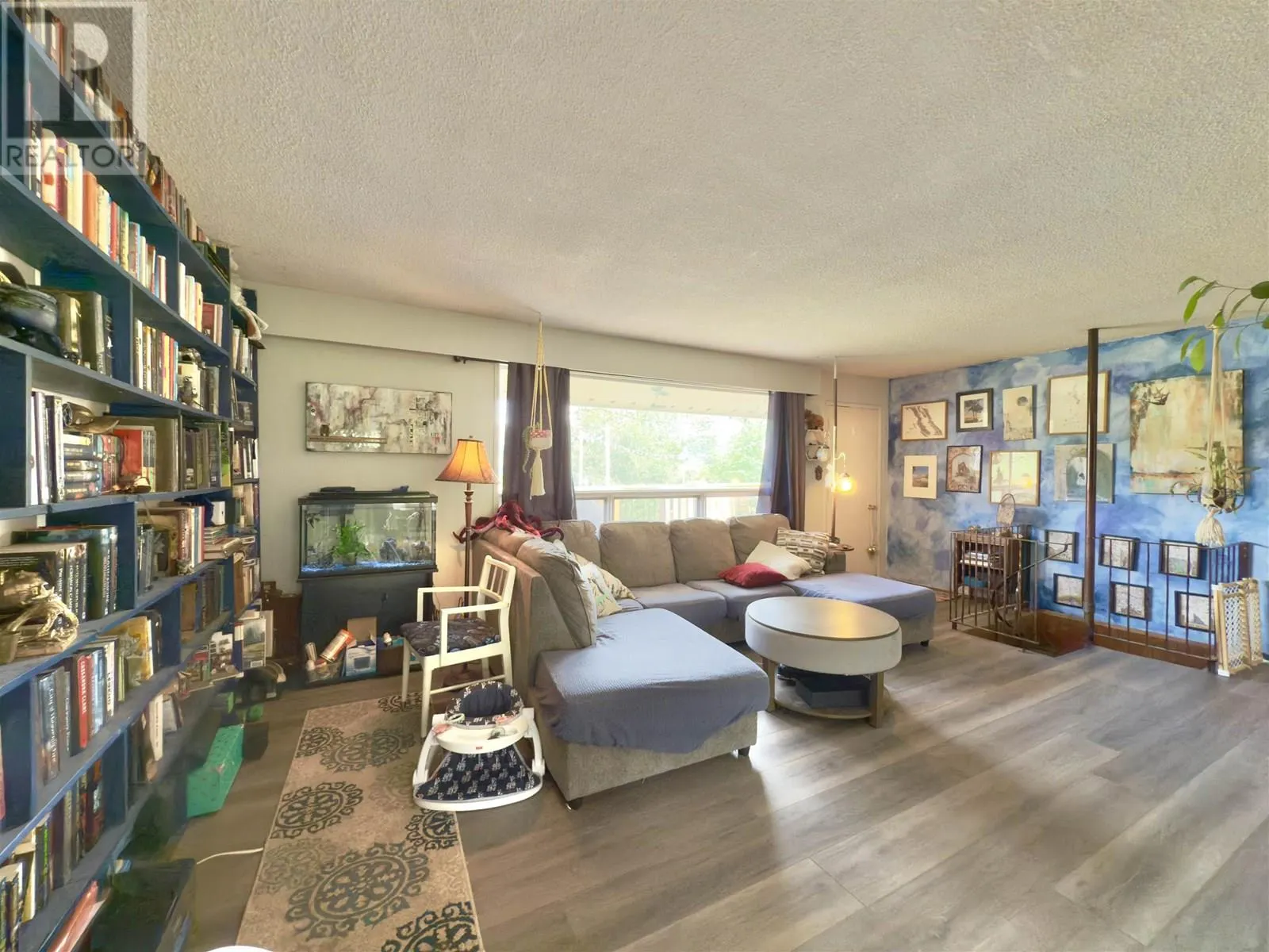 2112 KINGLET ROAD