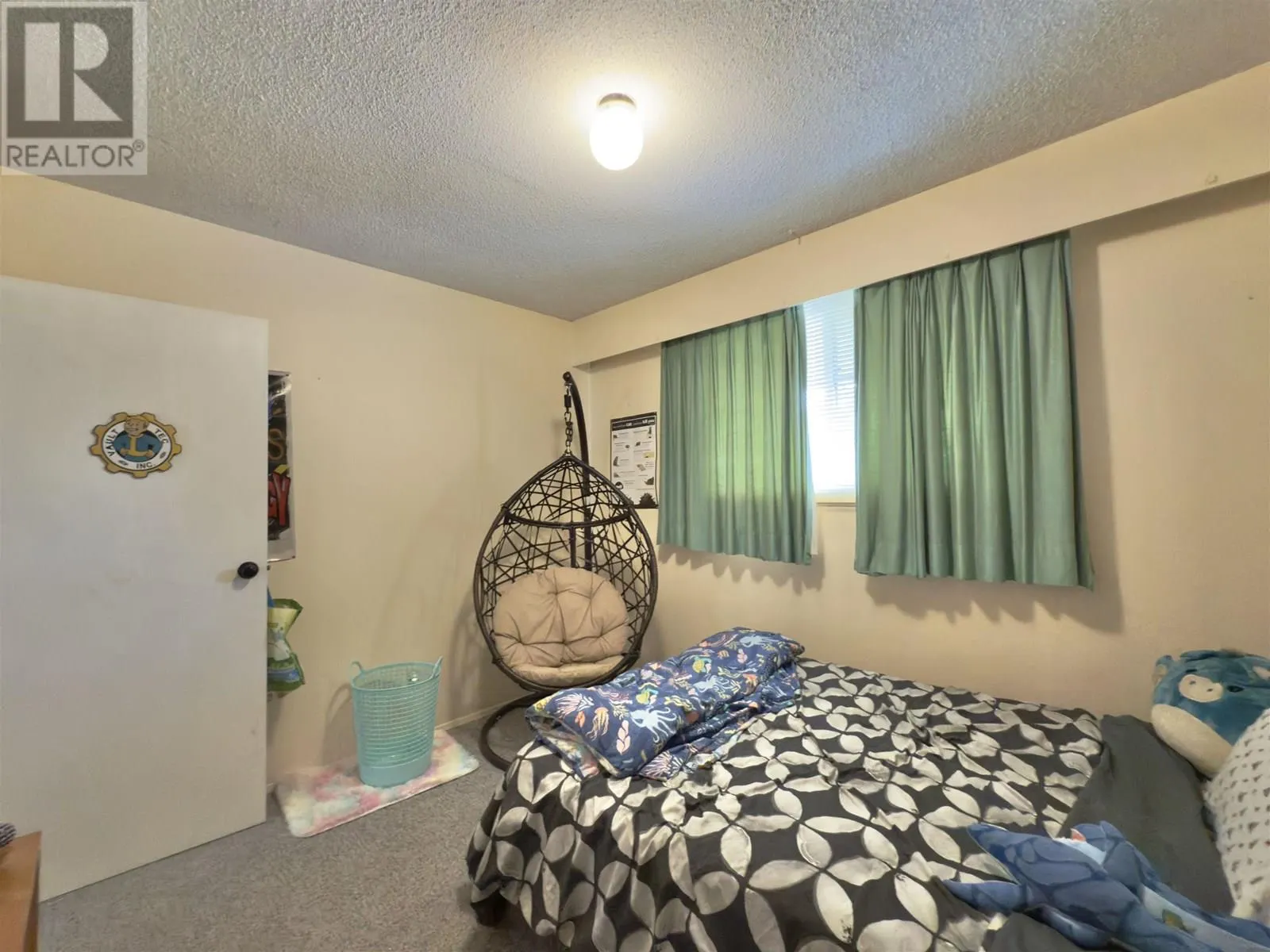 2112 KINGLET ROAD