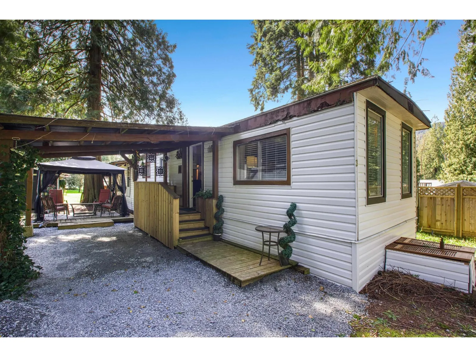 3 35584 DURIEU ROAD