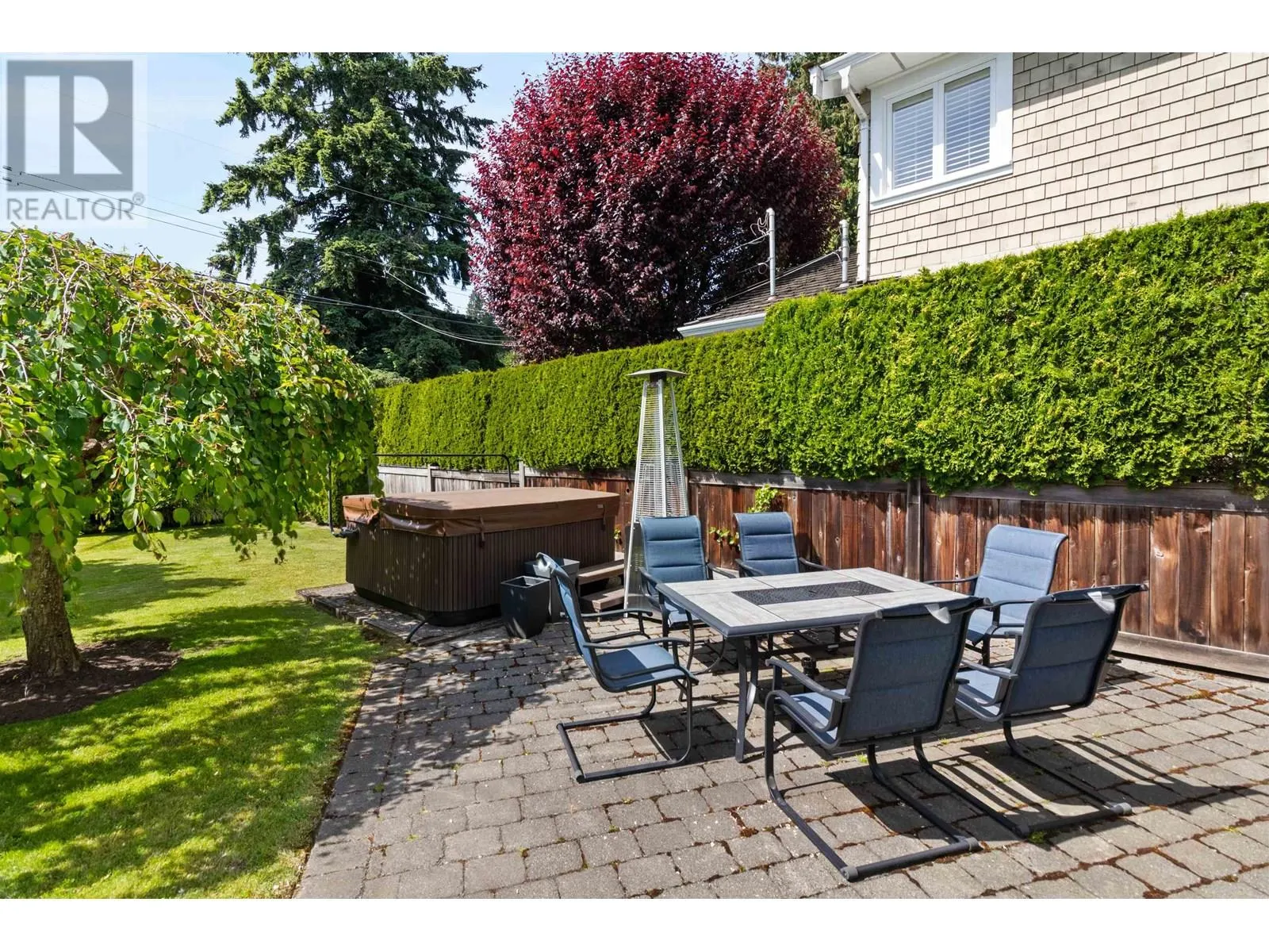 4379 ROSS CRESCENT