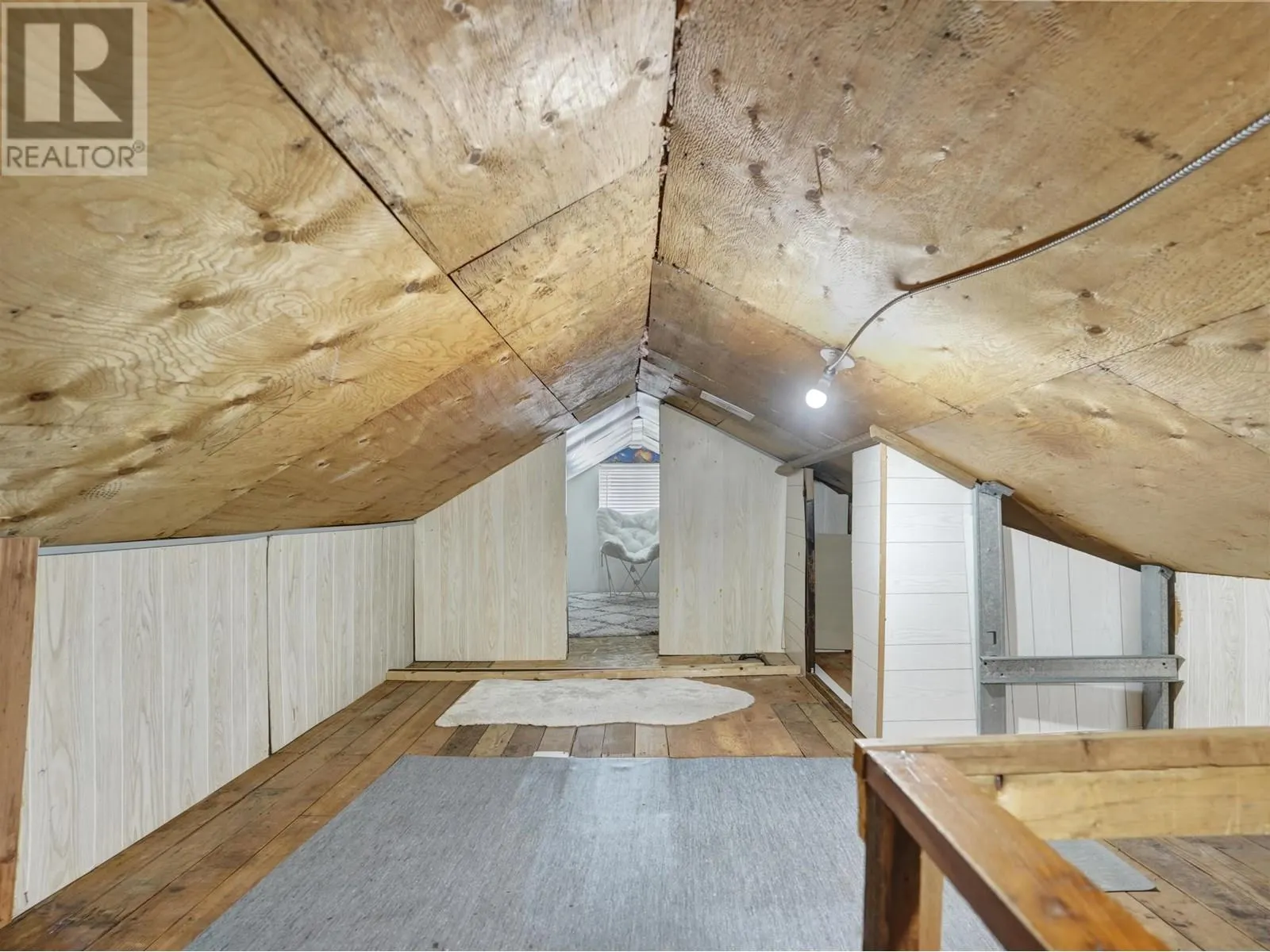 3696 CEDAR DRIVE