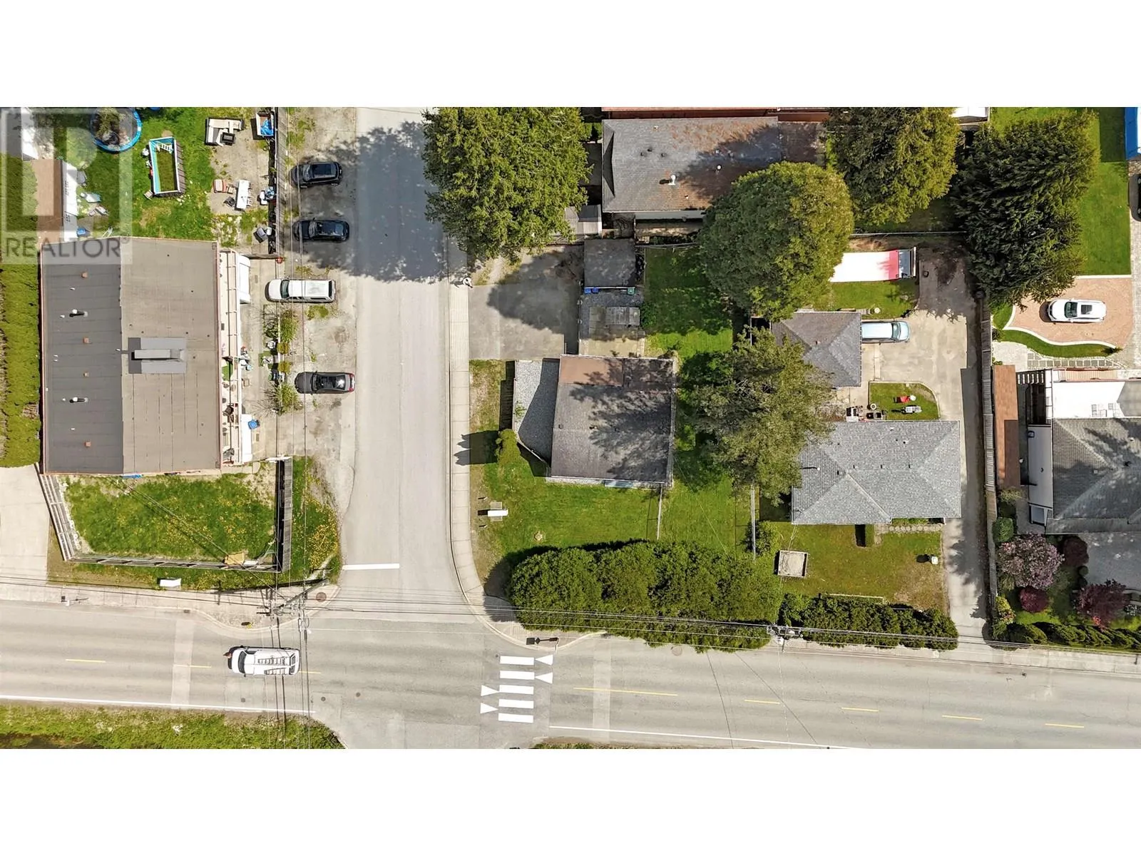 3696 CEDAR DRIVE