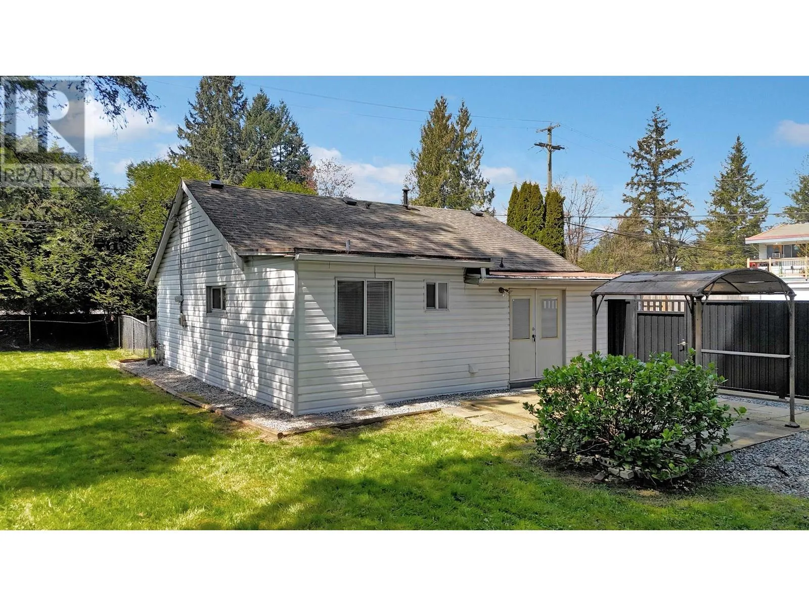 3696 CEDAR DRIVE