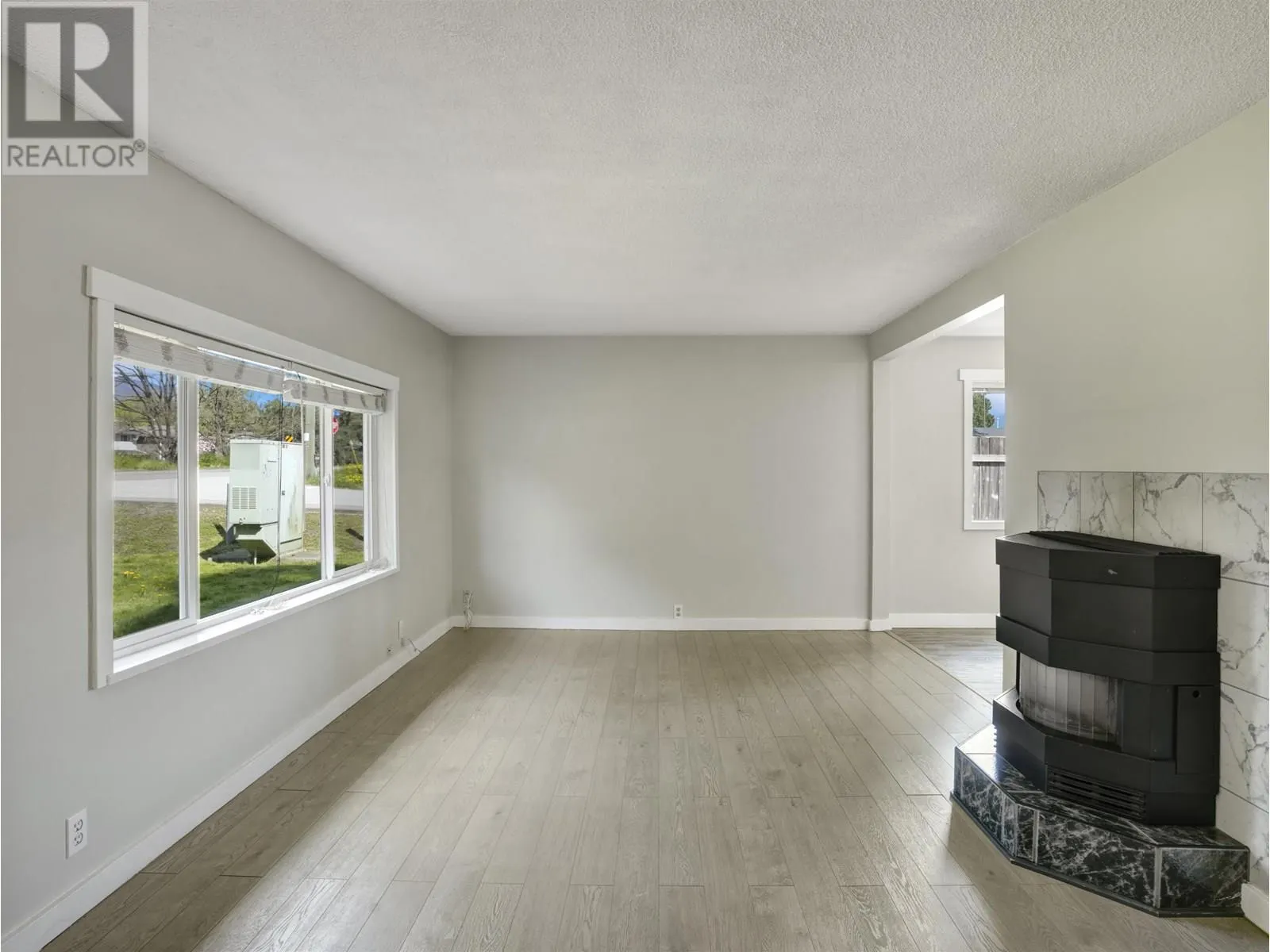 3696 CEDAR DRIVE