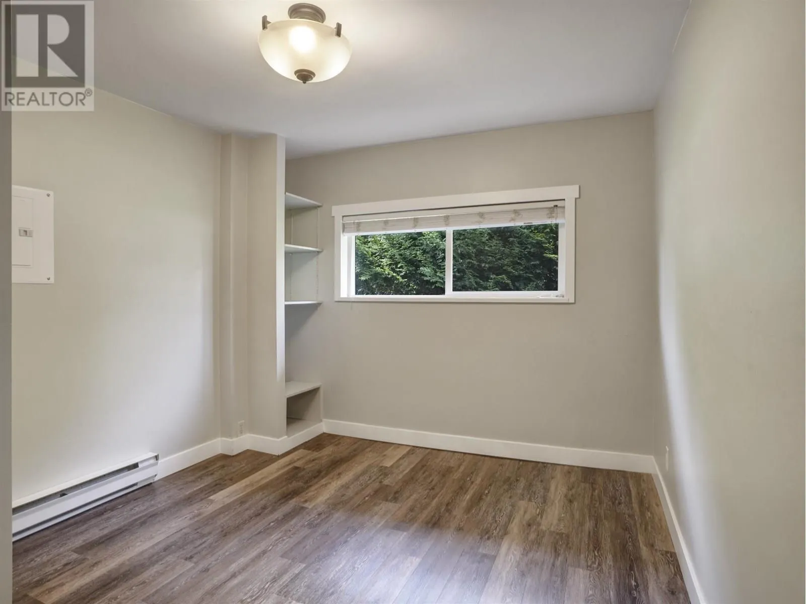 3696 CEDAR DRIVE