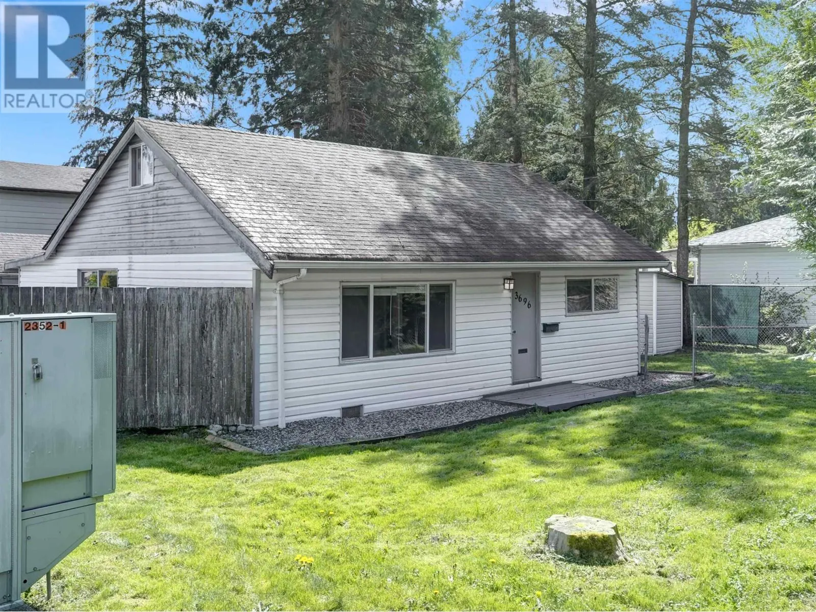 3696 CEDAR DRIVE