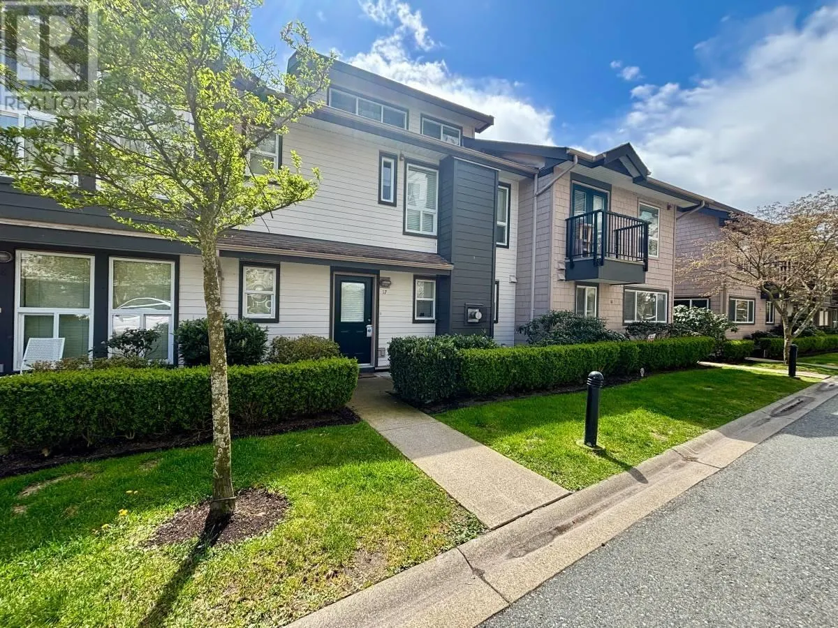 17 1204 MAIN STREET