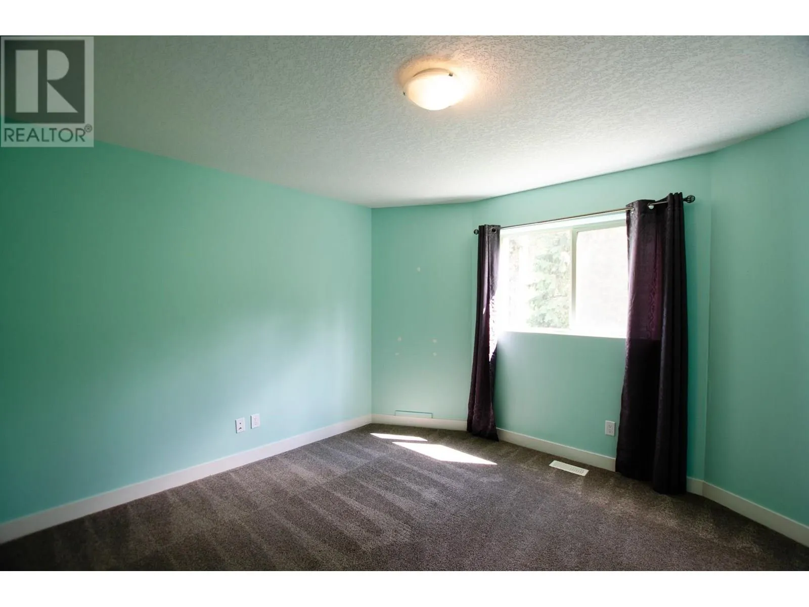 8089 STILLWATER CRESCENT