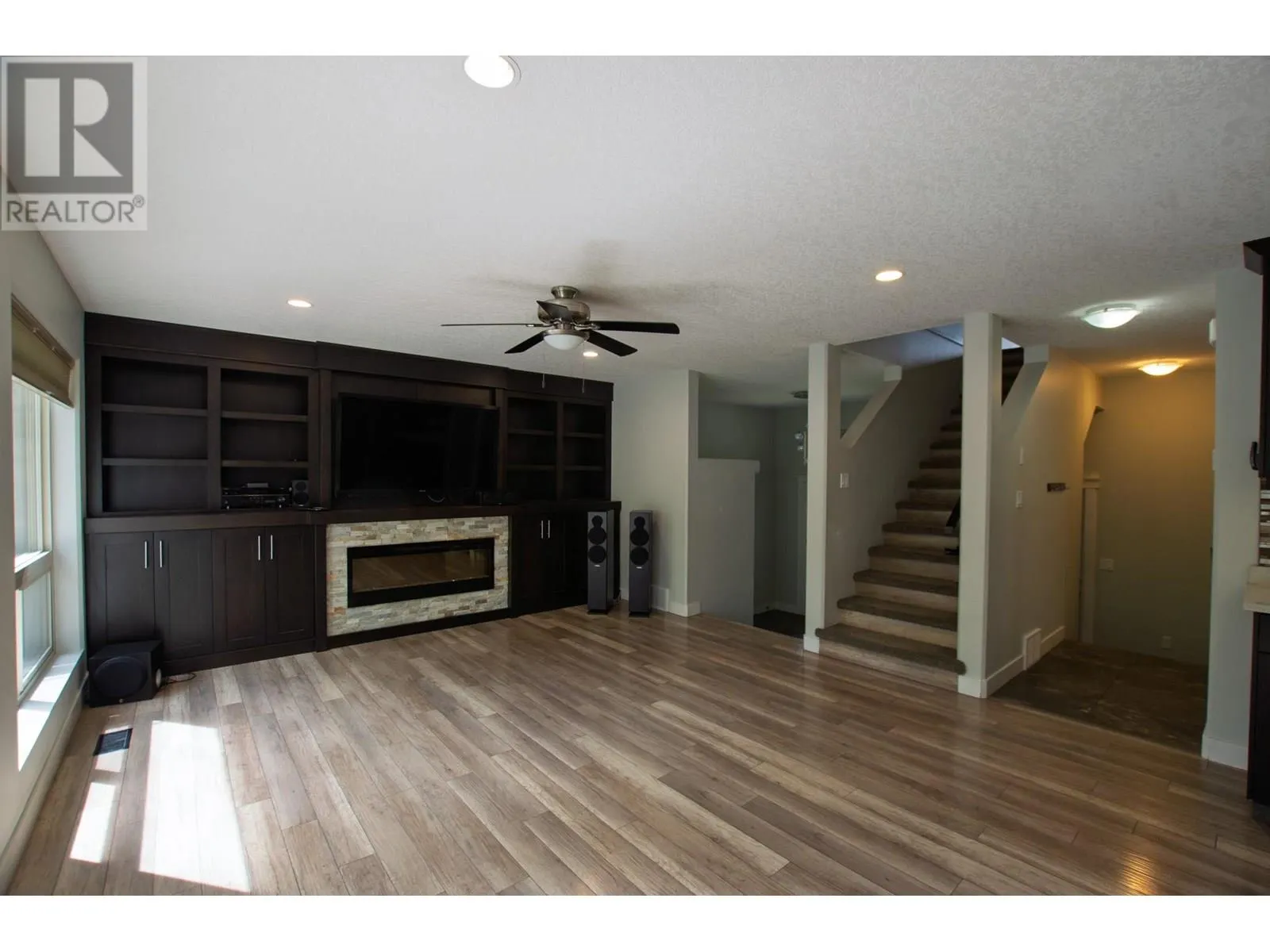 8089 STILLWATER CRESCENT
