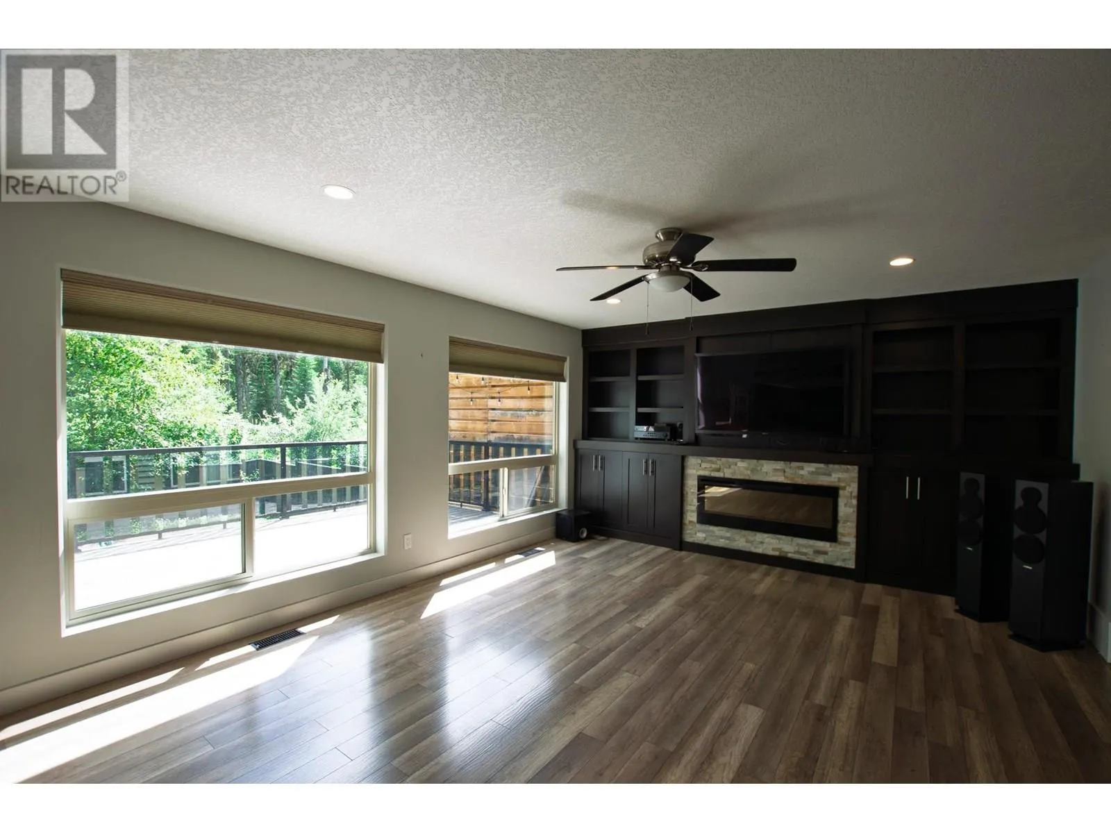 8089 STILLWATER CRESCENT