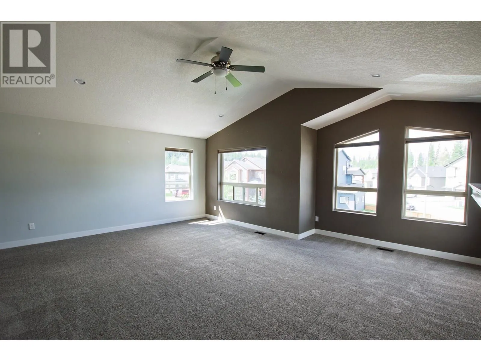 8089 STILLWATER CRESCENT