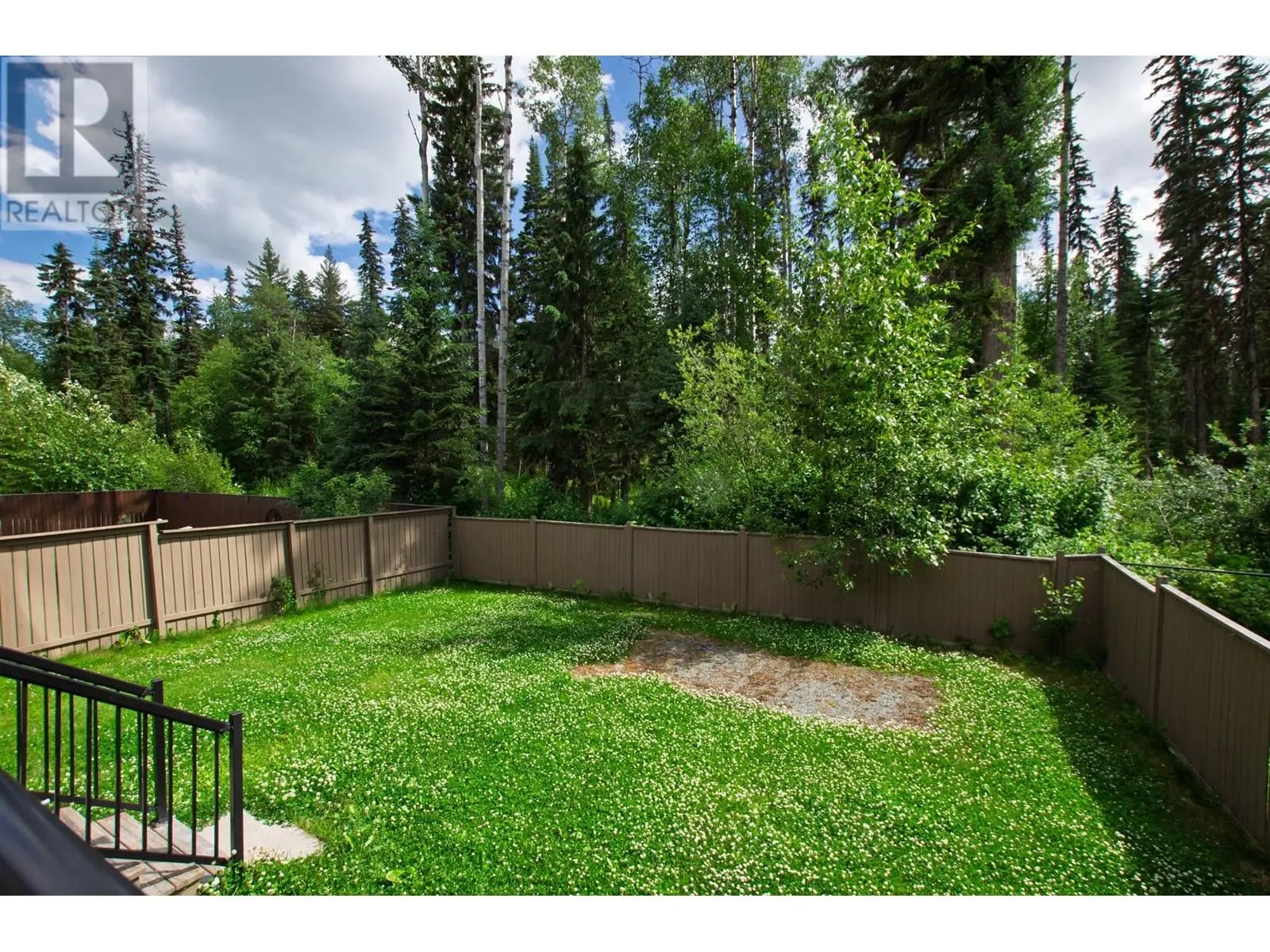 8089 STILLWATER CRESCENT