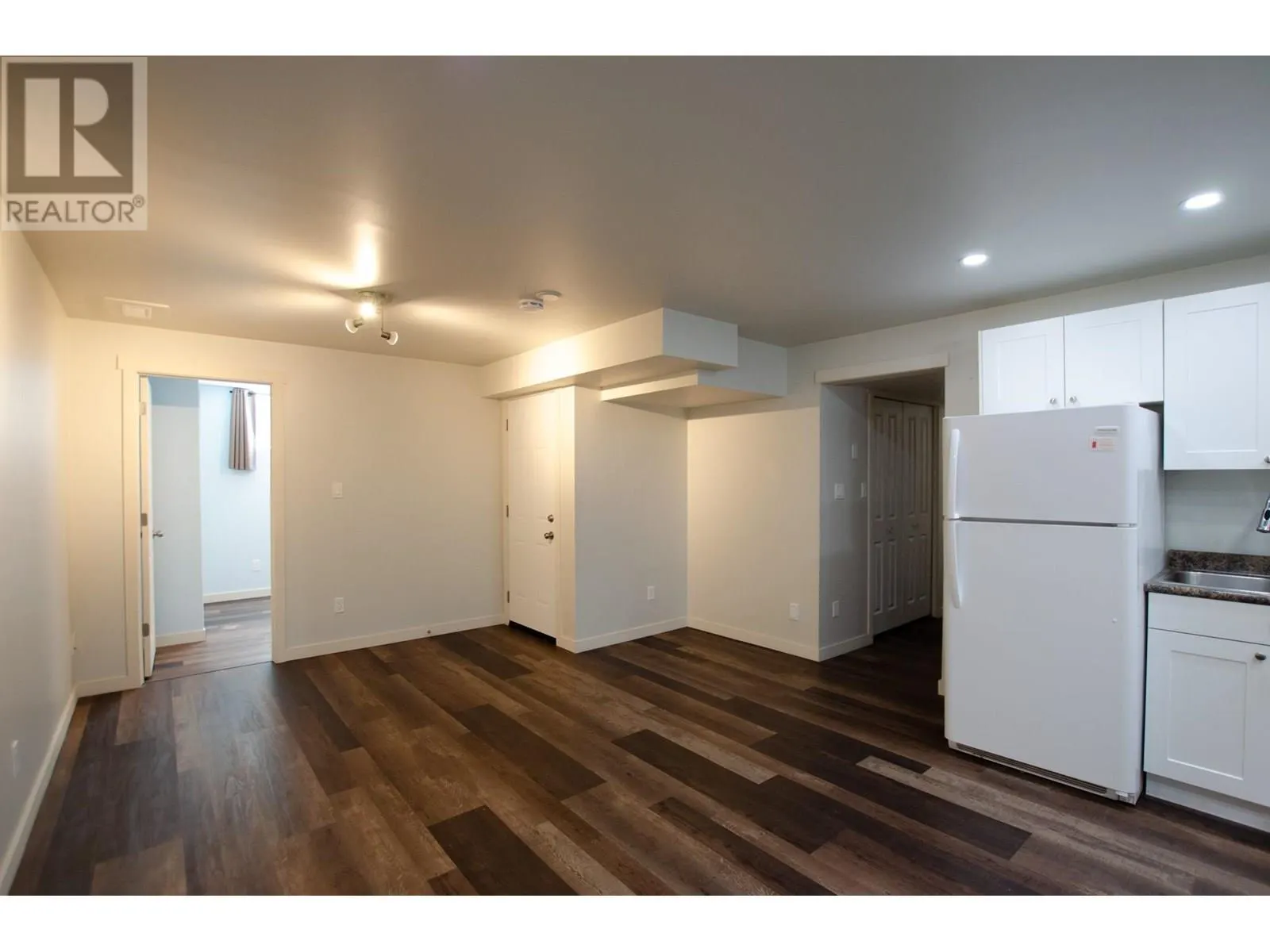 8089 STILLWATER CRESCENT