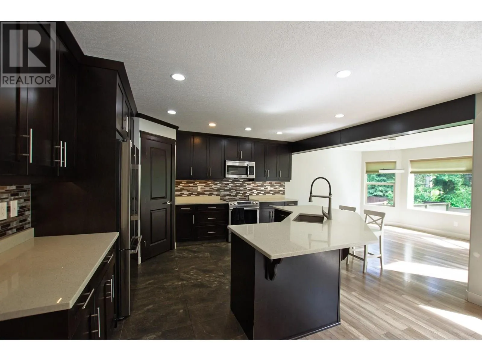 8089 STILLWATER CRESCENT