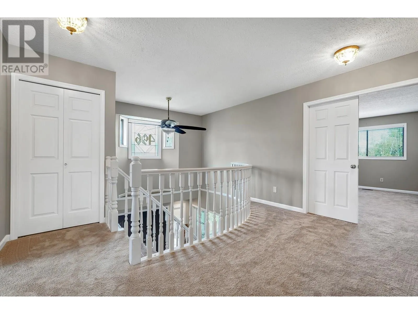 496 GLENBROOK DRIVE