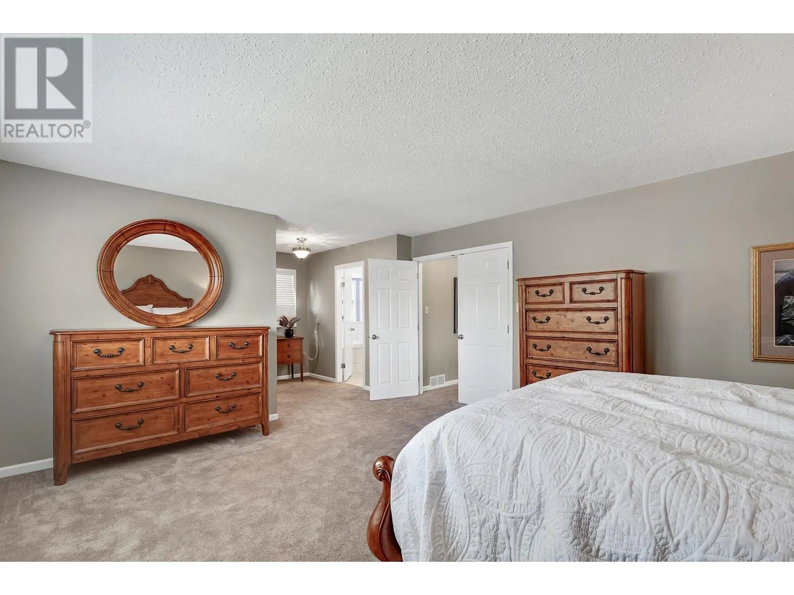 496 GLENBROOK DRIVE