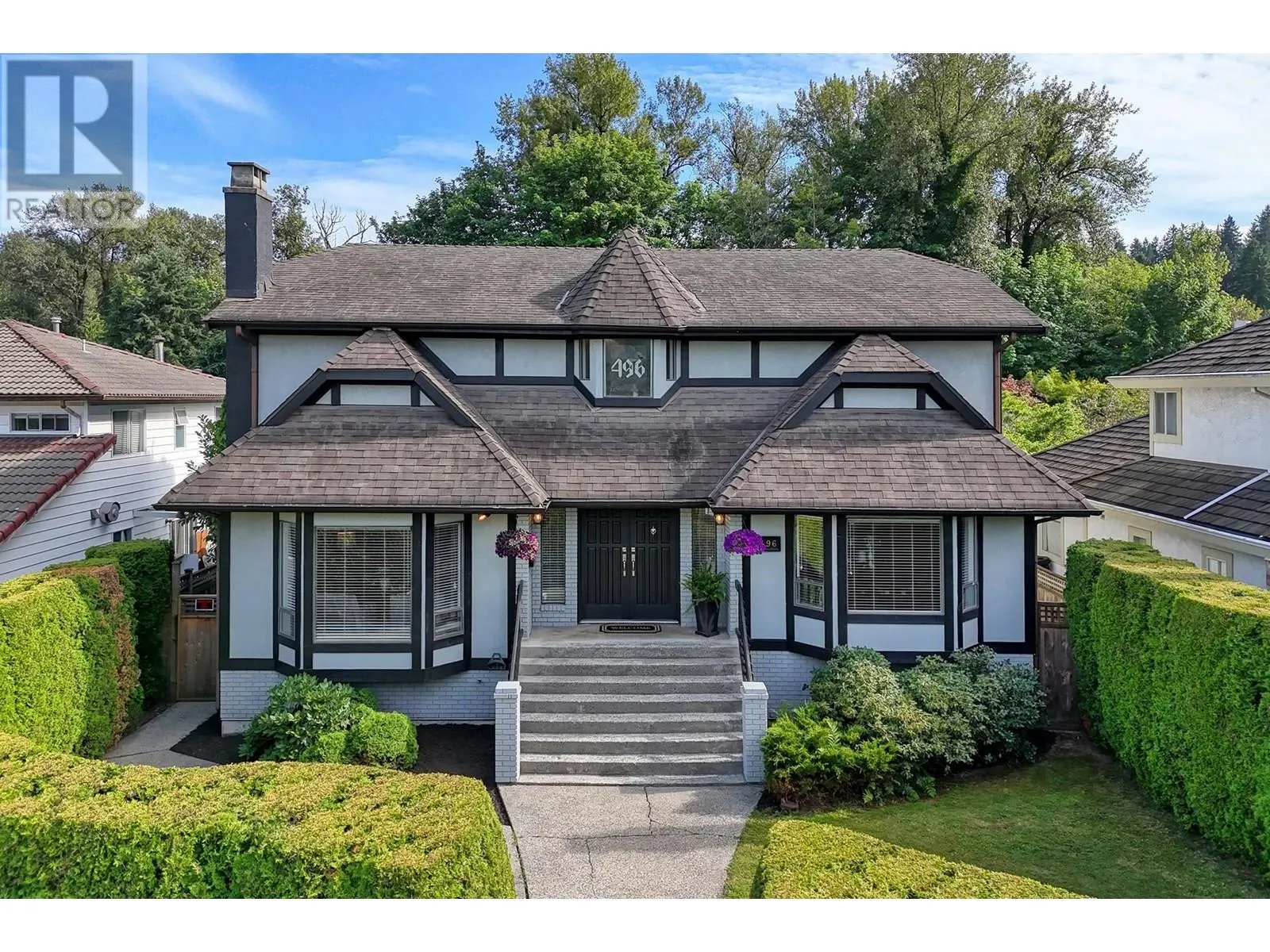 496 GLENBROOK DRIVE